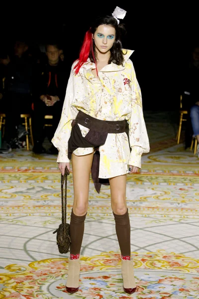 Look 22
